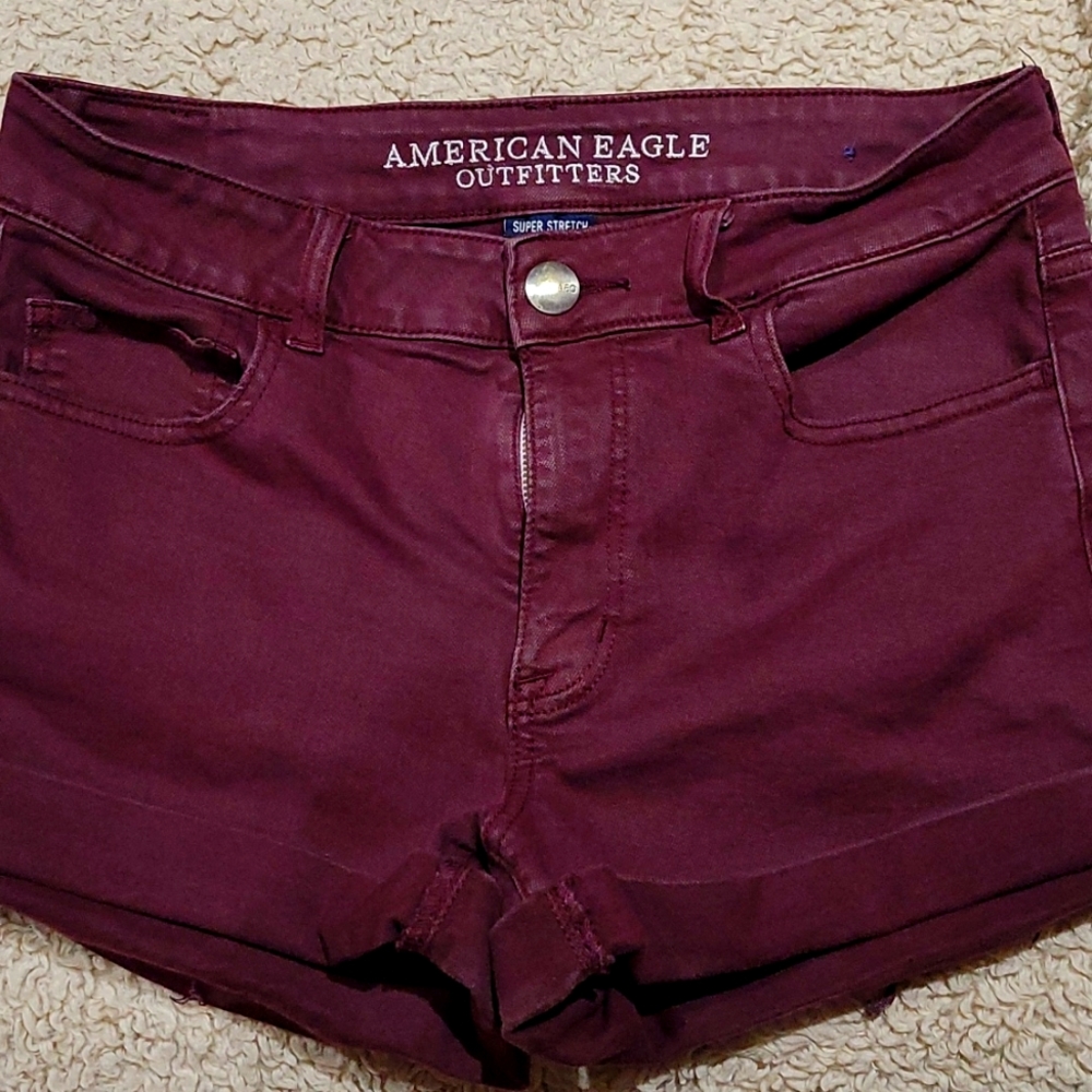 American Eagle burgundy shorts